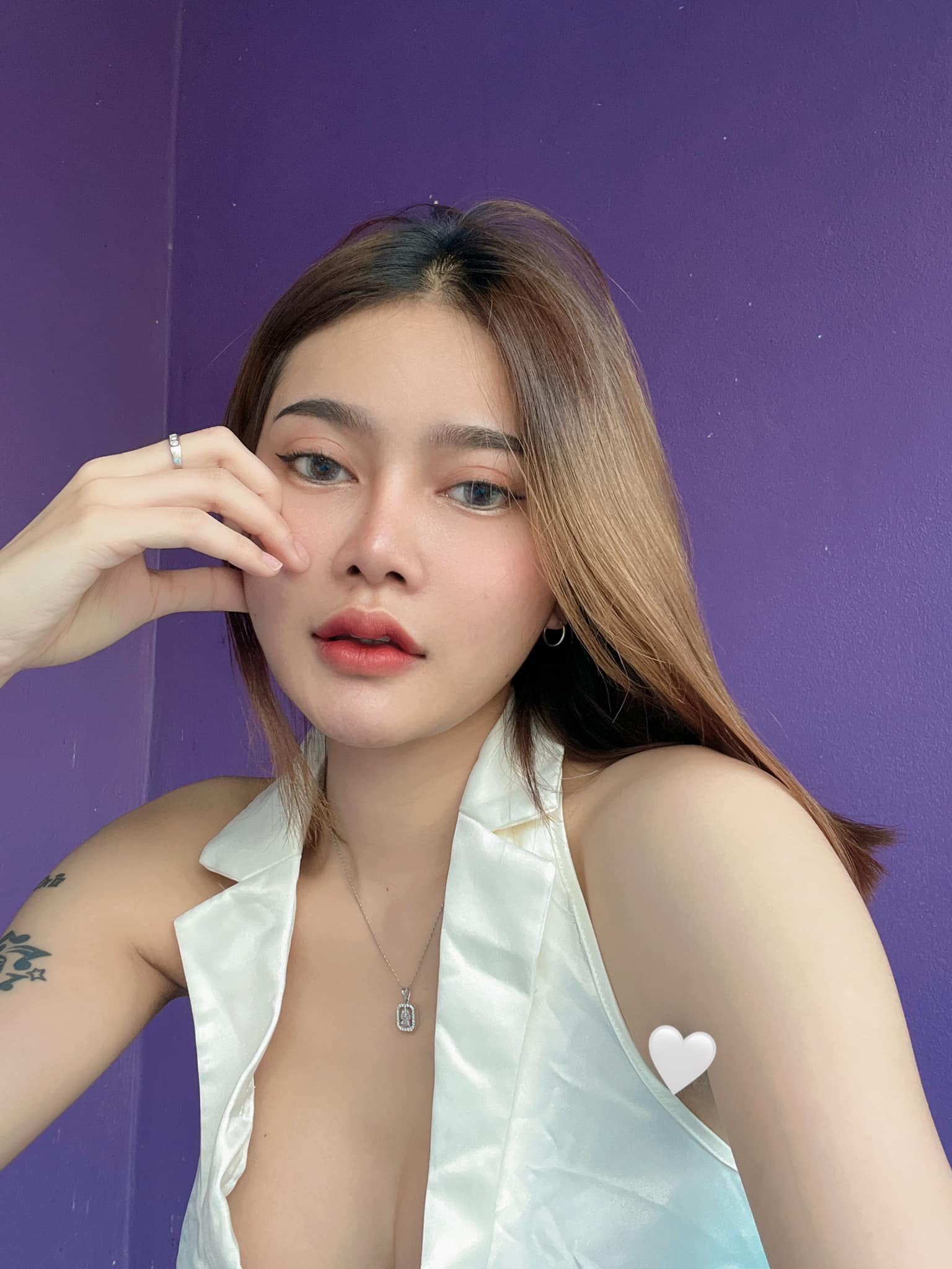 เปิดวาร์ป น้องน้ำแข็ง ทิพวรรณ นักร้อง สาวสวย น่ารักสุดเซ็กซี่ ในปัจจุบัน! 10