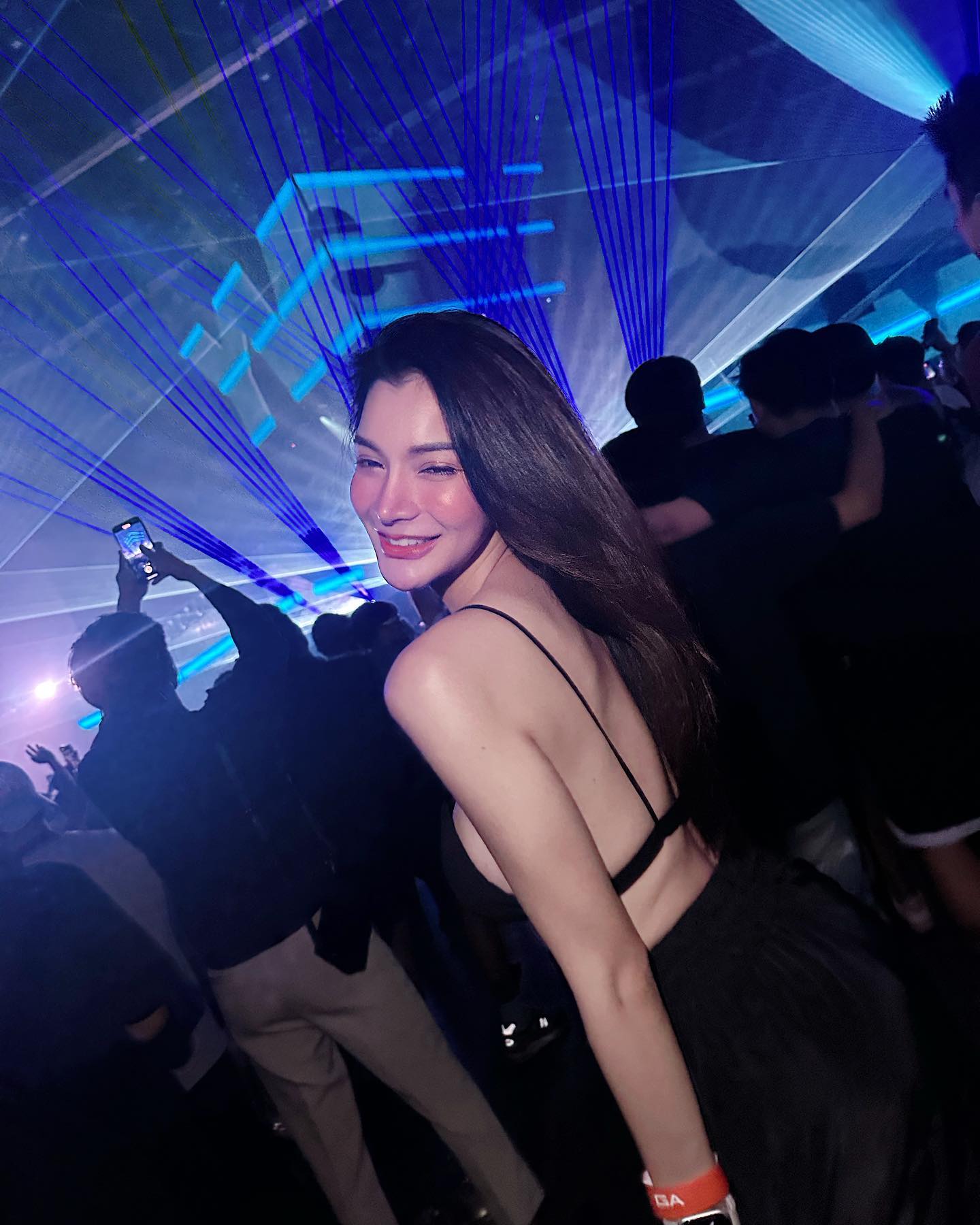 เปิดวาร์ป อาย พรทปวีญ์ สาวสวย สุดเซ็กซี่ โอนลี่แฟน สุดเด็ด 9