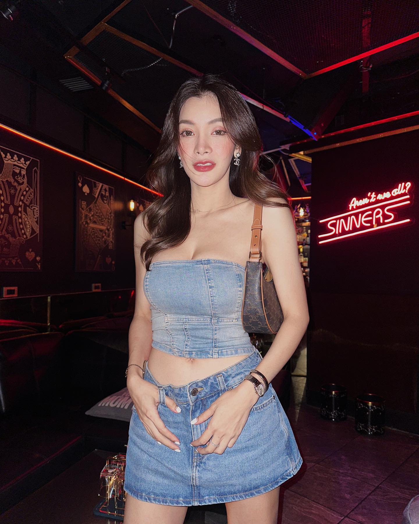 เปิดวาร์ป อาย พรทปวีญ์ สาวสวย สุดเซ็กซี่ โอนลี่แฟน สุดเด็ด 10