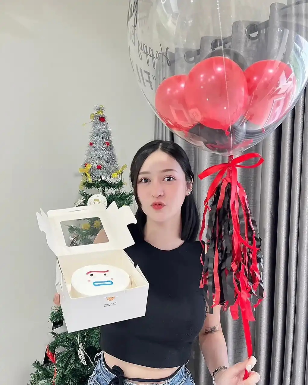 เปิดวาร์ป น้องฟิฟิล์ม หรือ คุณหมอ ปลาวาฬ นางเอกสาว ในเรื่องไทบ้านเดอะซีรีย์ 21