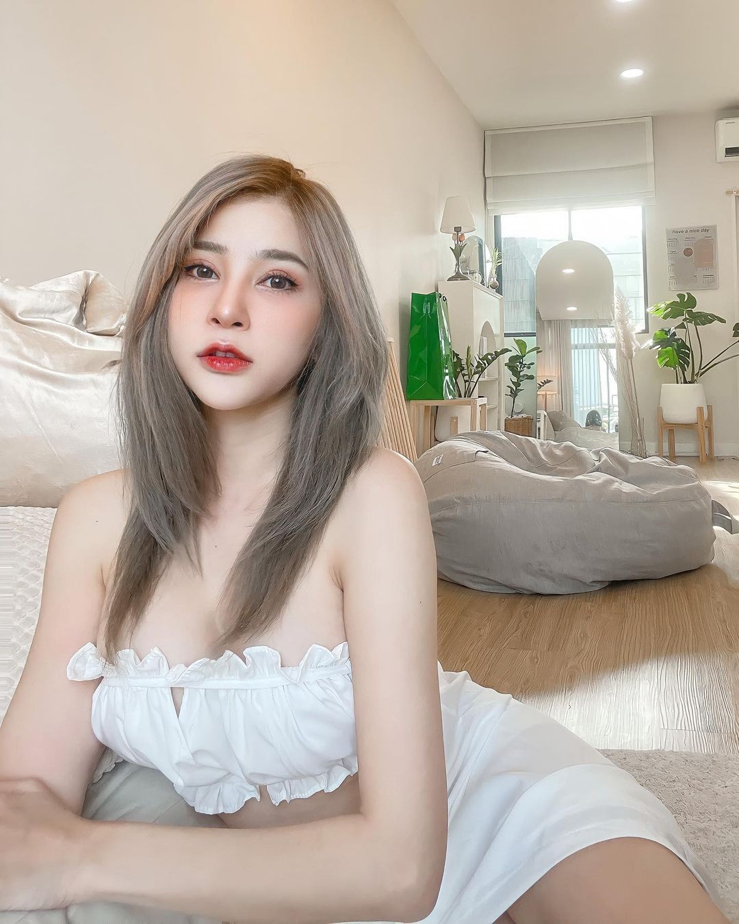 เปิดวาร์ป เดียร์ วิมลมาศ สาวสวย สุดเซ็กซี่ ตัวเต็ง onlyfans งานดี 18+ มาพร้อมกับหน้าอก 600 cc 42